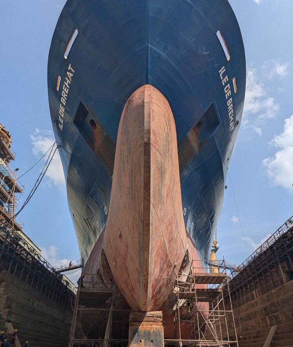 Vessel bow and hull in dry dock