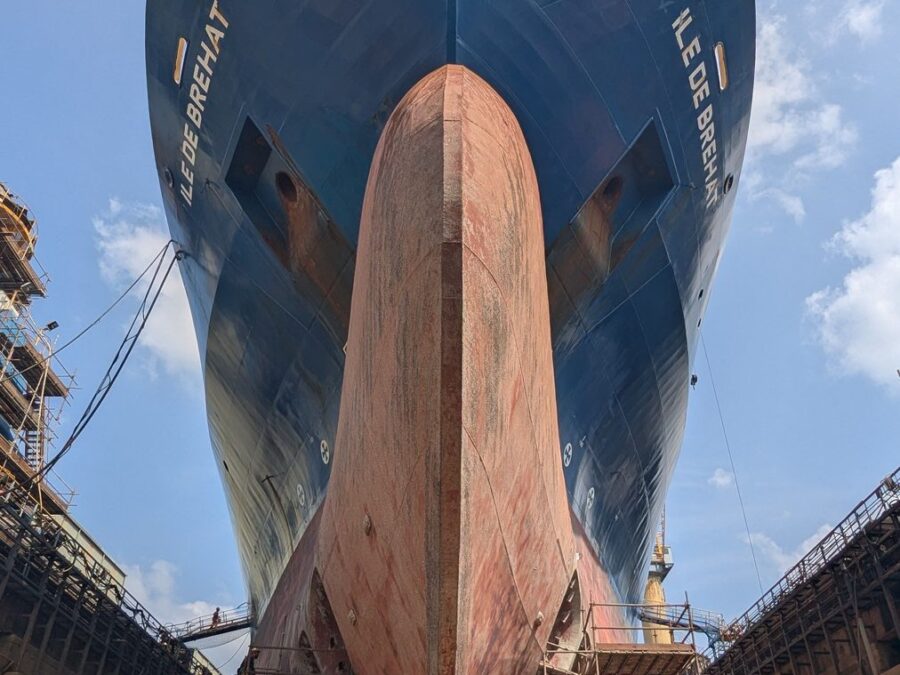 Vessel bow and hull in dry dock