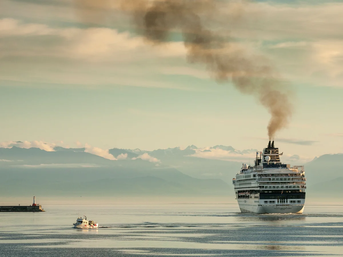 Cargo vessel navigating open seas while implementing EEXI compliance strategies