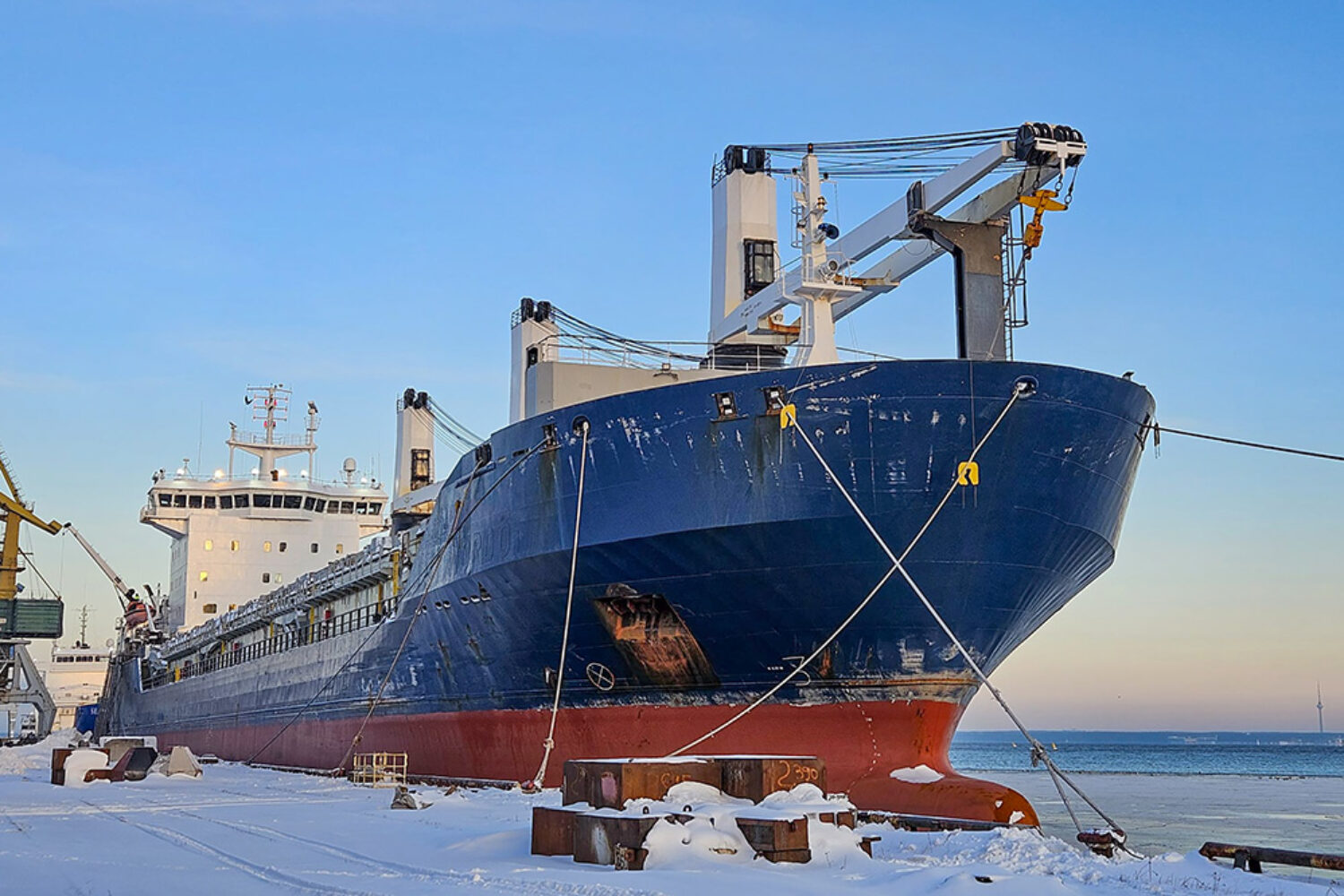 An ESL Shipping dry bulk vessel operating in ice-class conditions in Northern Europe.