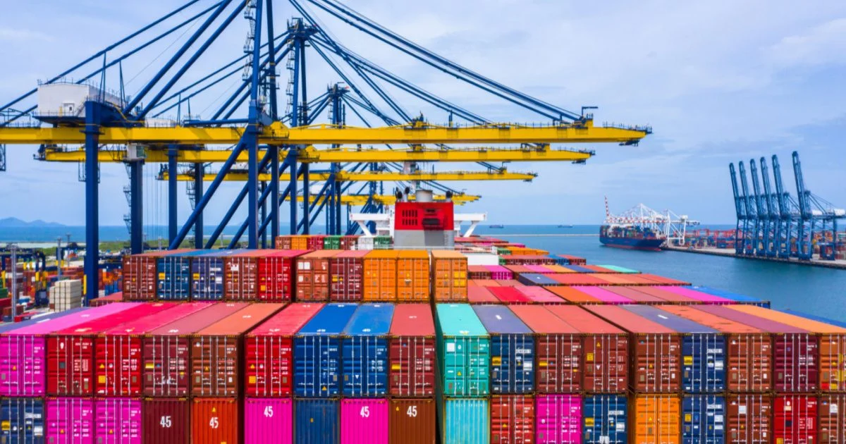 Commercial vessel underway illustrating tonnage supply trends and fleet growth across sectors